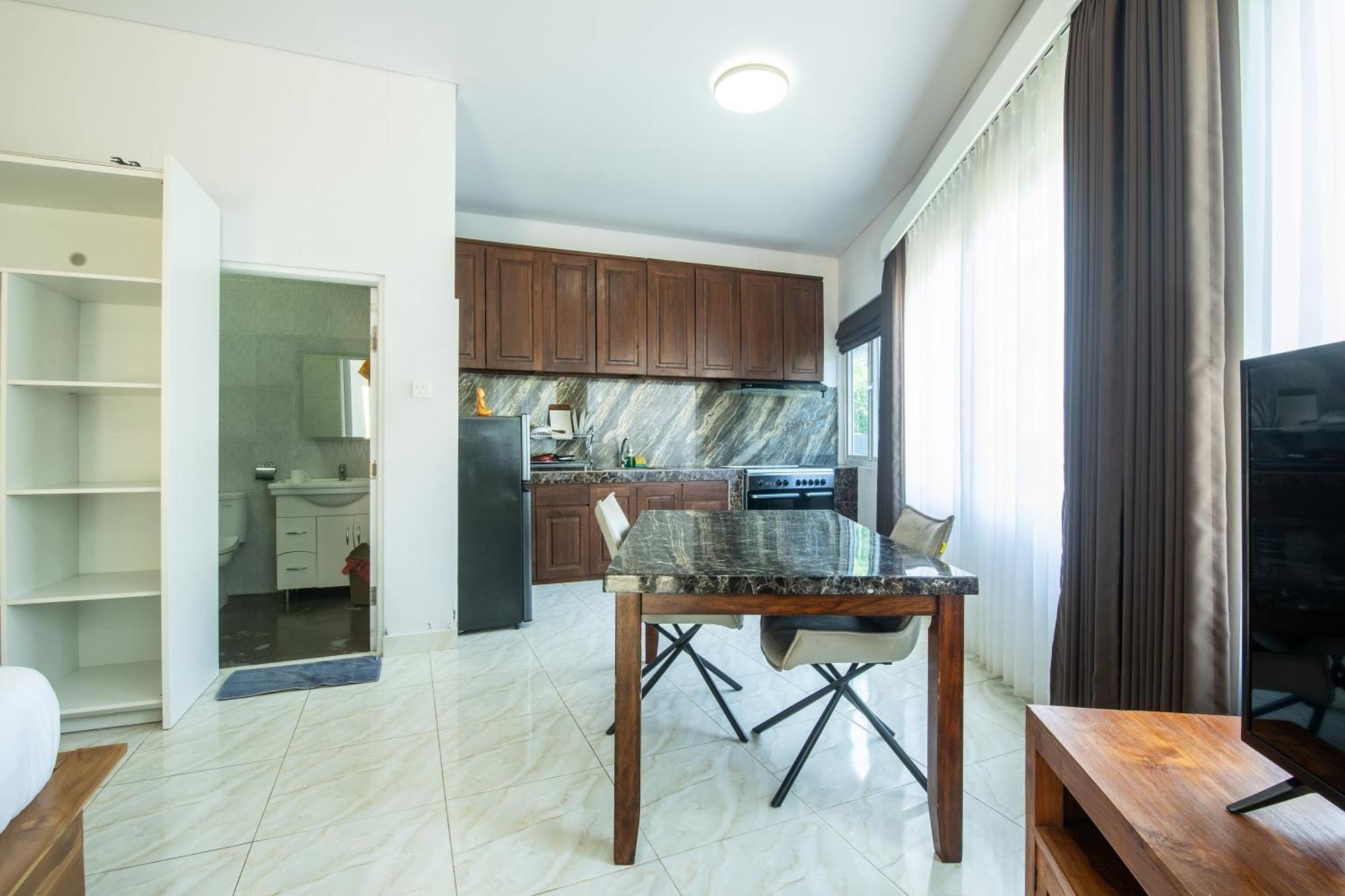 Serenity Twin Express Canggu Экстерьер фото